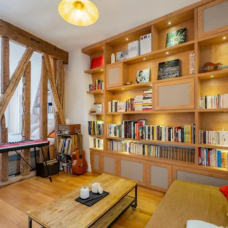 Appartamento Urban Retreat In Historic Quarter Parigi