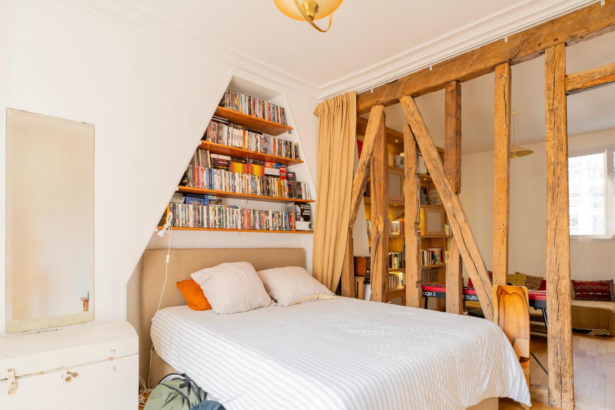 Urban Retreat In Historic Quarter